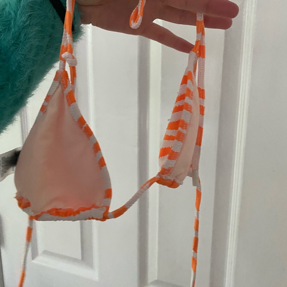 Triangle Bikini - Picture 8 of 11